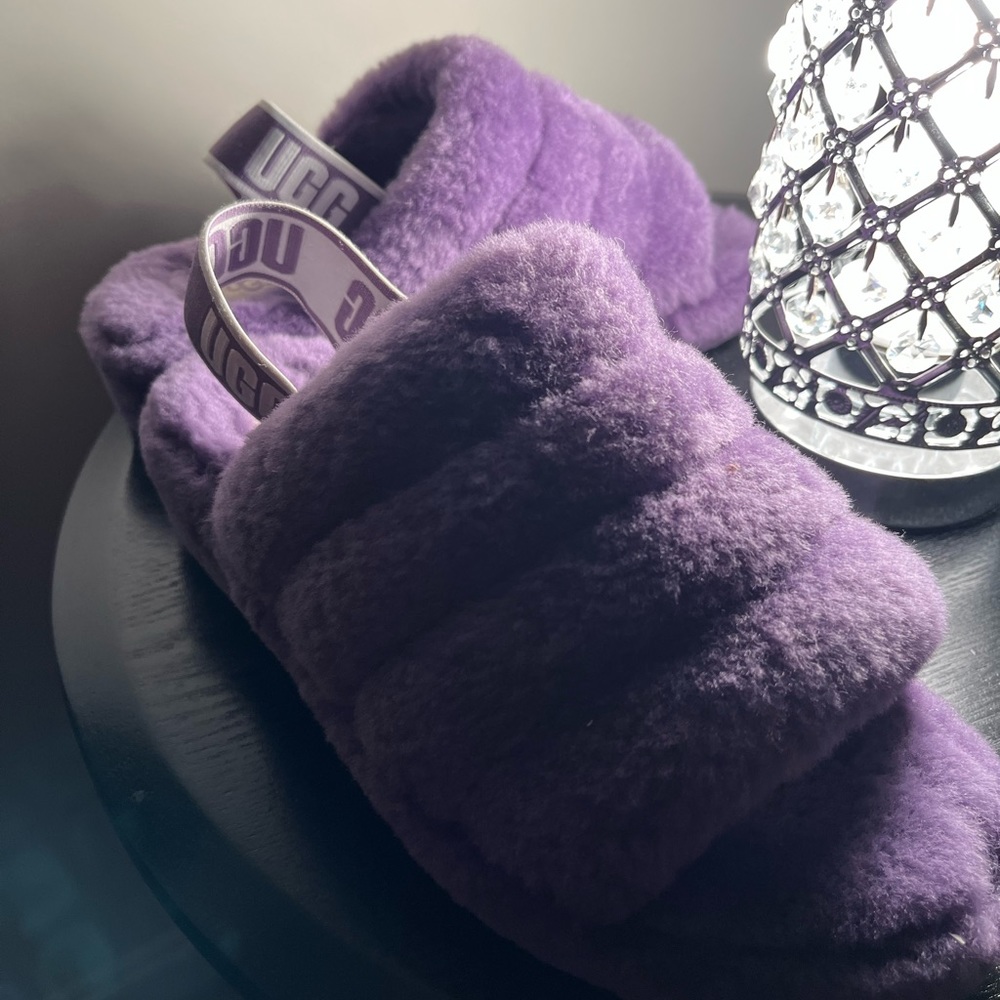 Uggs slippers